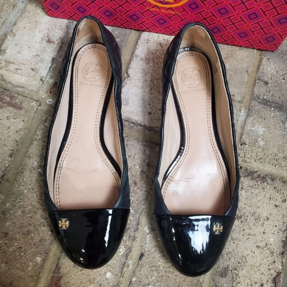 SOLD: Tory Burch Claremont Flat - Picture 1 of 4